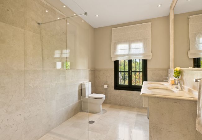Villa in Nueva andalucia - Villa Oliva Villa in Nueva andalucia - Villa Oliva